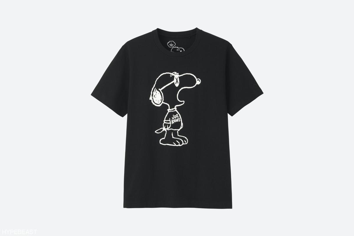 uniqlo_kaws_peanuts_snoopy_plush_4