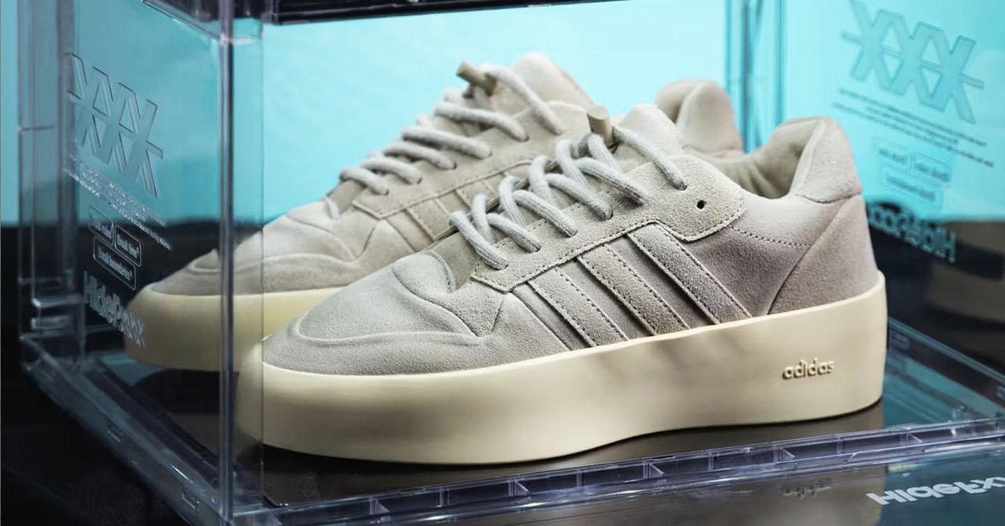 Перший погляд: Спільна пара Fear of God x adidas Rivalry Low 86