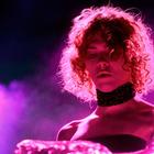 Слушайте новый посмертный трек SOPHIE, записанный с продюсером Jlin