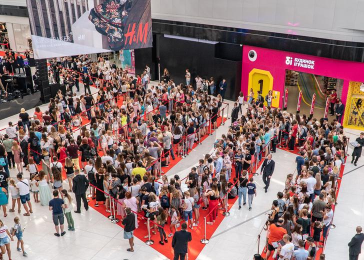H&M повністю закриється в росії 30 листопада