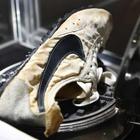 Новый рекорд: Кроссовки Nike продали на аукционе за 437 тысяч долларов