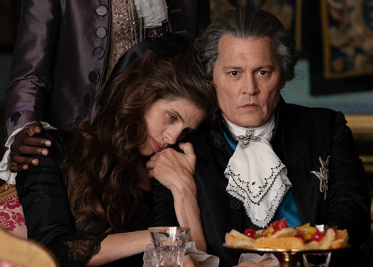 Johnny Depp-dtf-magazine Подивіться на Джонні Деппа в образі Людовика XV. Це перші кадри зі стрічки «Жанна Дюбаррі»