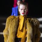 «Ему не место в люксовом сегменте»: владелец Gucci и Balenciaga полностью откажется от меха
