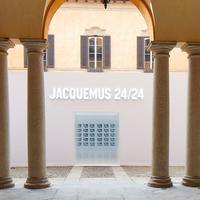 Подивіться на перший магазин Jacquemus. Його відкрили в Парижі