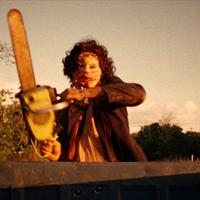 а24-texas-chainsaw-cover-dtf-magazine А24 отримала права на екранізацію Техаської різанини бензопилою