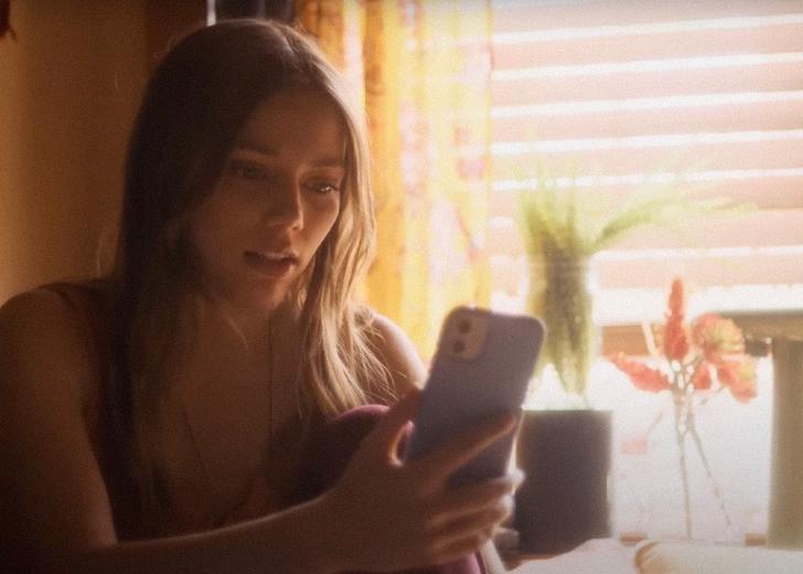 denmark-school-phone-ban-cover-dtf-magazine В школах Данії заборонять смартфони