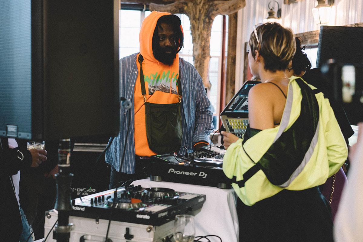 _0004_https---hypebeast.com-image-2018-06-kanye-wyoming-ye-album-listening-party-recap-16