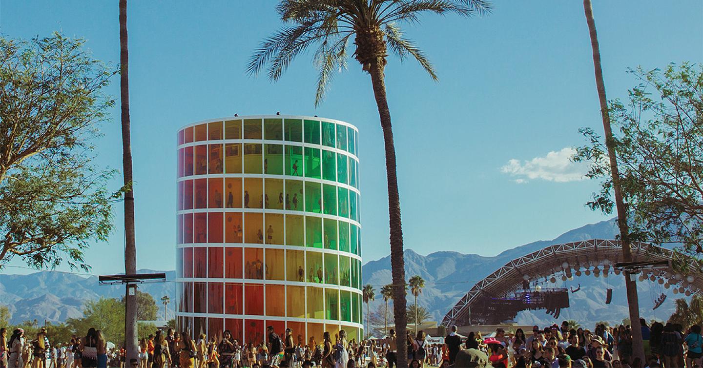 Без масок и тестов: на Coachella отменили все ковидные ограничения