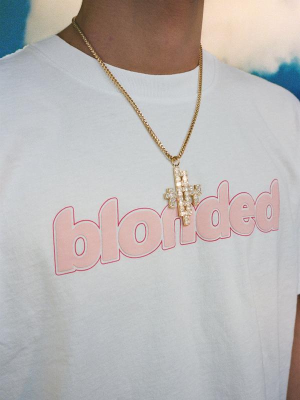 Blonded_Logo_T-shirt_White_Pink_960x