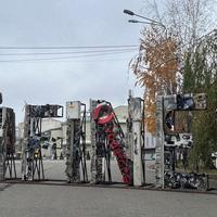 Інсталяція I'm Fine у Києві на Подолі