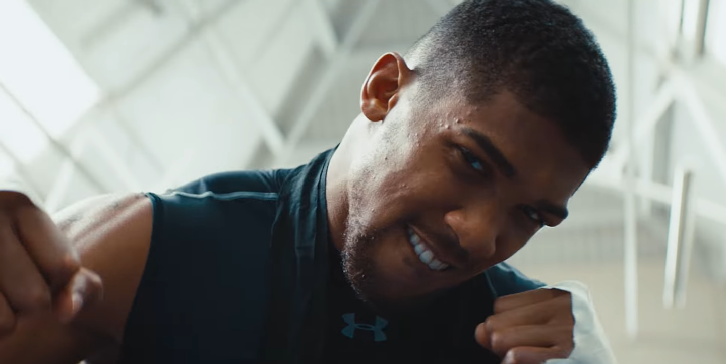 Смотрите новую рекламу Under Armour