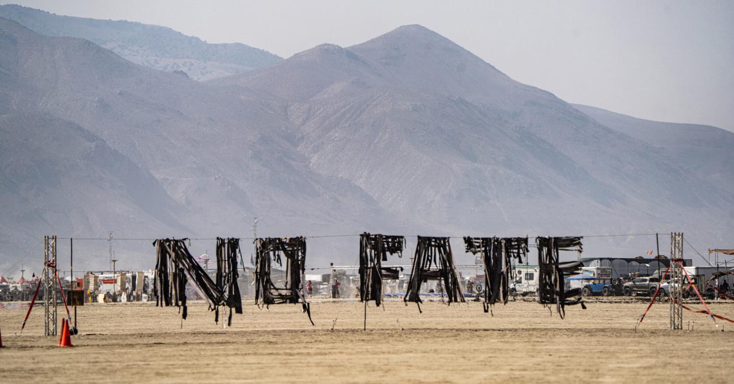 Українська інсталяція No Fate на Burning Man 2025