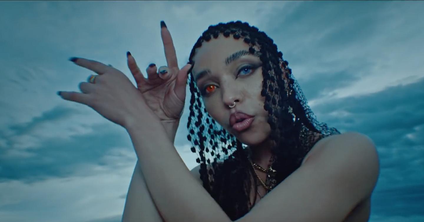 Слушайте совместный трек FKA twigs и рэпера Future 
