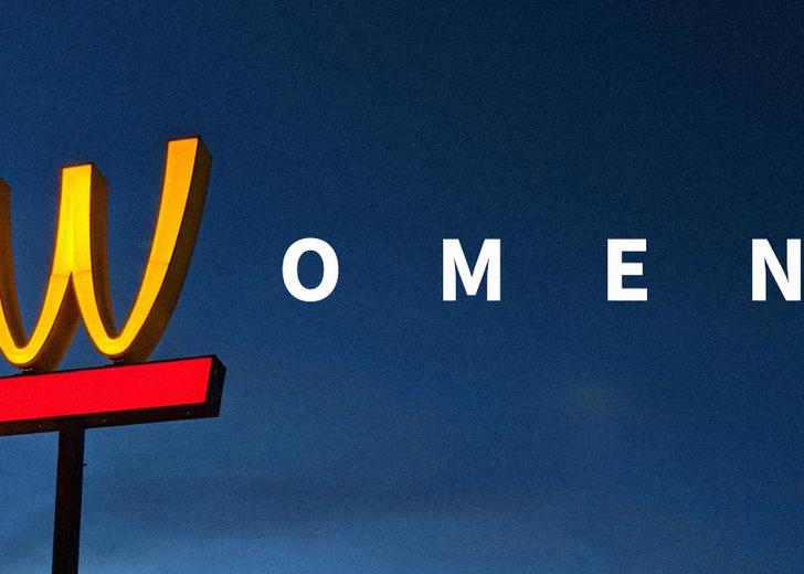 McDonald’s впервые в истории перевернул свой логотип