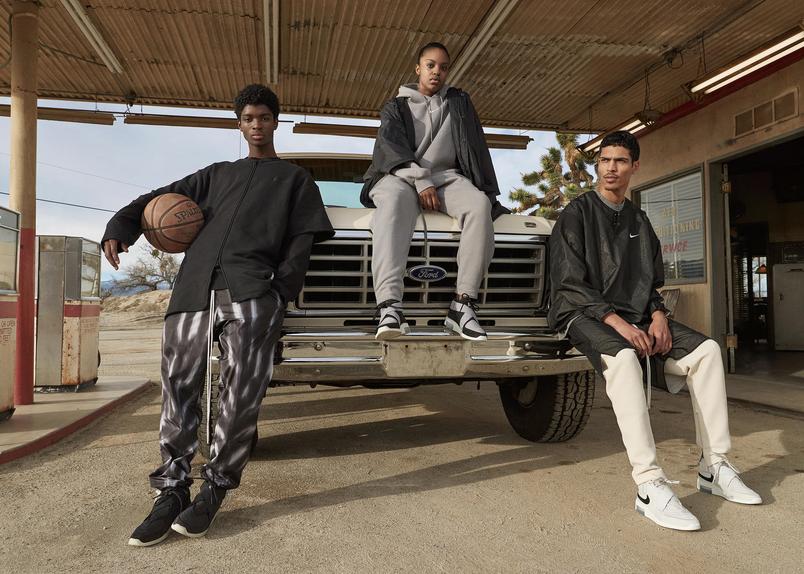 nike_air-fear-of-god_spsu19_15_rectangle_1600