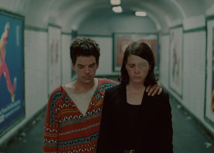 denis-lavant-juliette-binoche-dtf-magazine «Це не я»: як дивитись фільми та розуміти міфологію Леоса Каракса