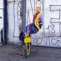 Balenciaga изогнул моделей для нового лукбука
