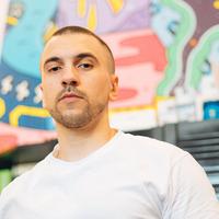 «Мои вещи стоят около 12 тысяч долларов». Каково это — любить бренд Acronym