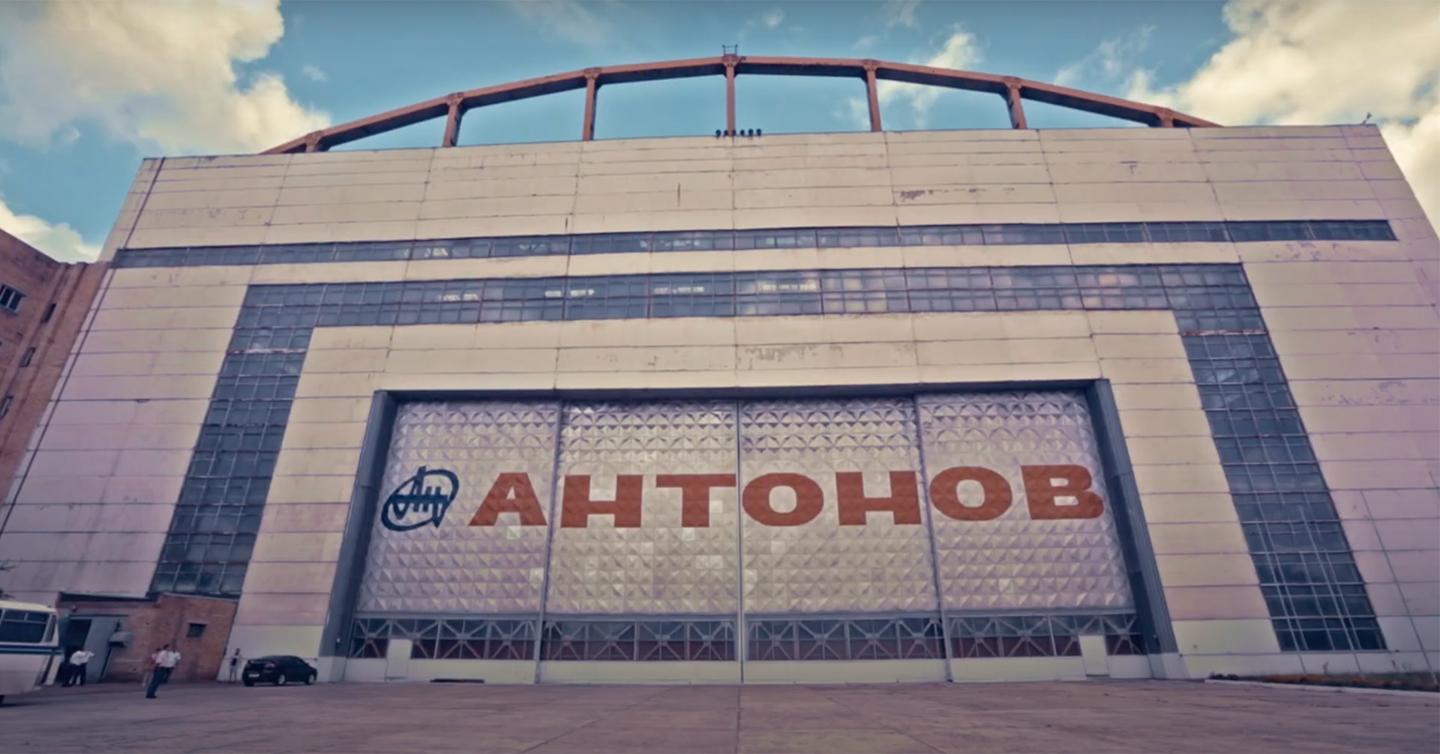 monoconda-dtf-magazine Premiere on DTF Magazine: Watch Kyiv musician Monoconda's new music video