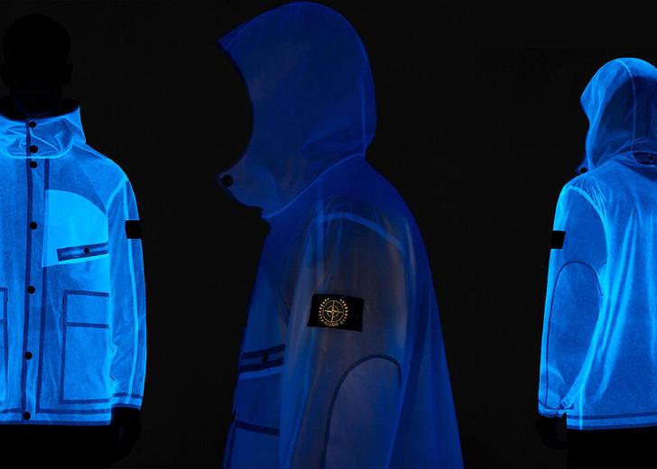 Stone Island випустив люмінесцентну куртку до 40-річчя бренду