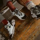 Первый взгляд: Кроссовки New Balance 801