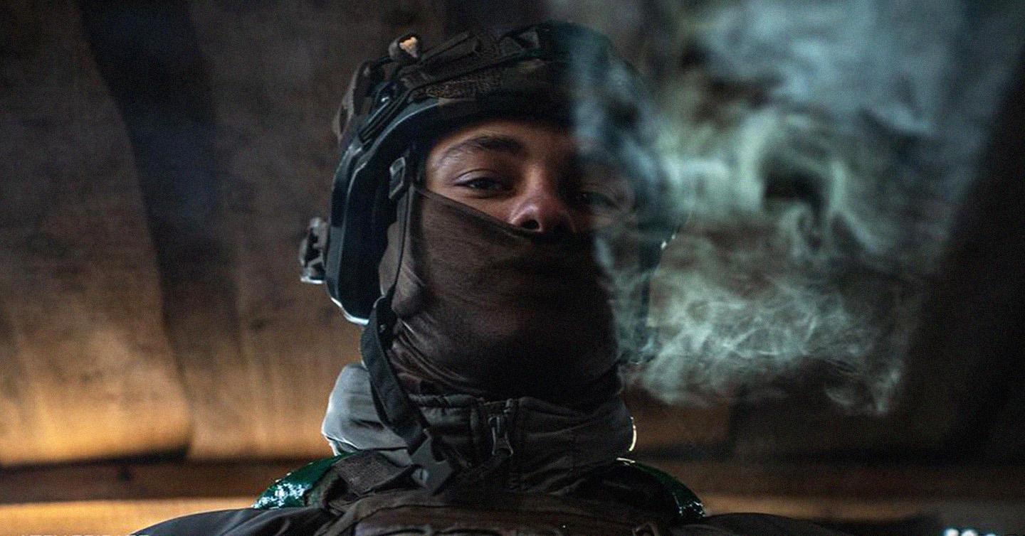 azov-media-cover-dtf-magazine (2) Боєць 12-ї бригади НГУ «Азов»