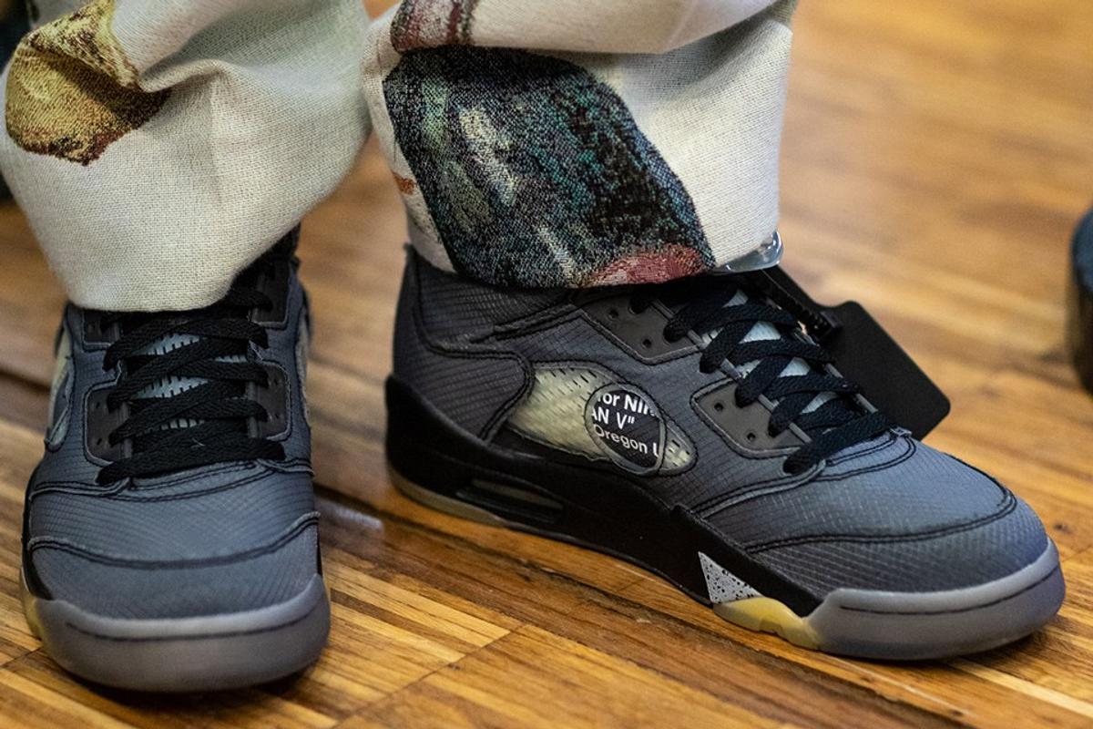 off-white-jordan-fw20-dtf-magazine1