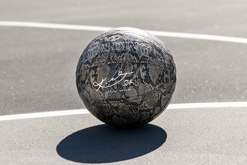 kobe-bryant-spalding-dtf-magazine-1
