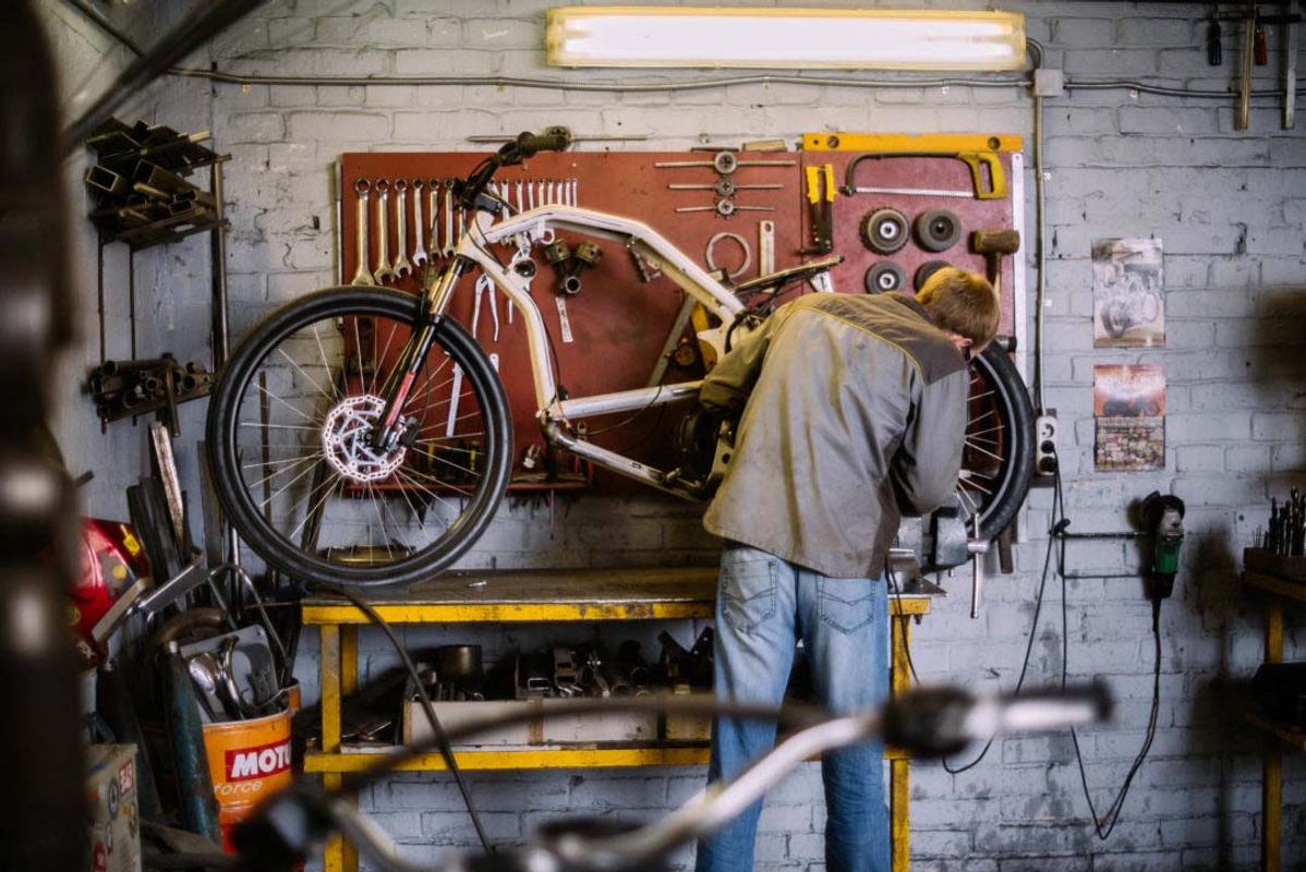 dozer elektrovelosypedy ukrainski velosypedy