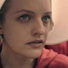 Сериал "Рассказ служанки" продлили на третий сезон