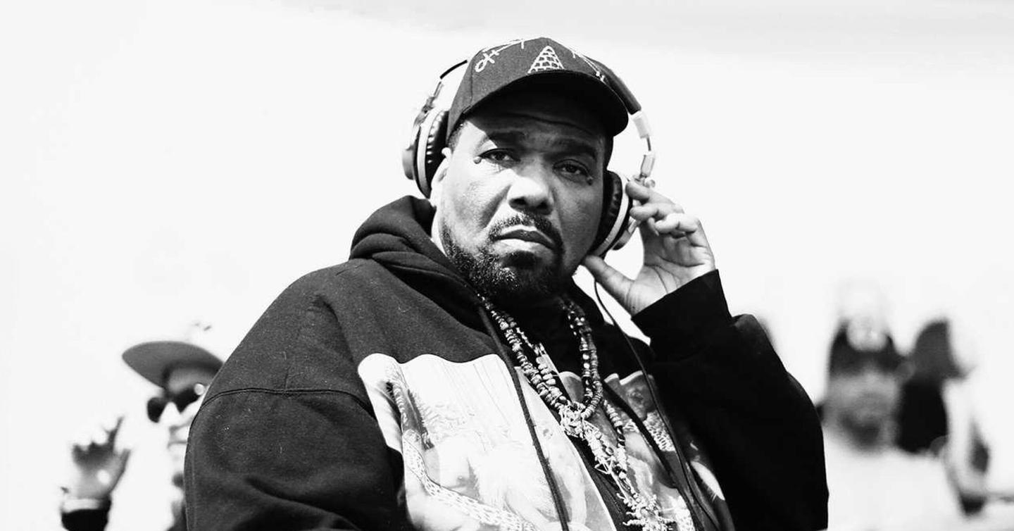 afrika-bambaataa-cover-dtf-magazine (2) Американський диджей та продюсер Afrika Bambaataa