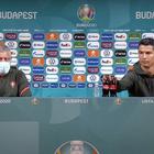 УЕФА запретил футболистам передвигать бутылки спонсоров