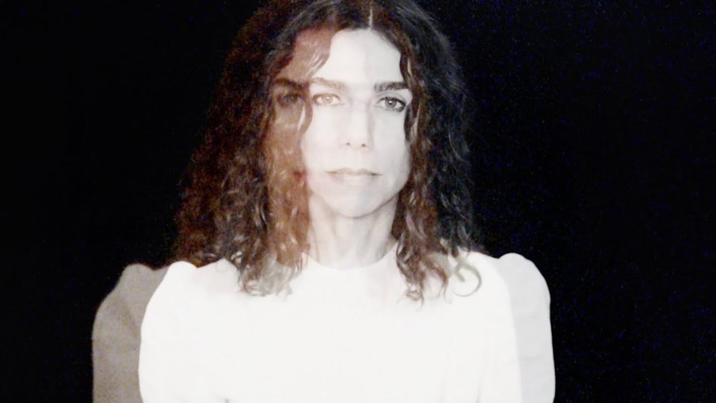 PJ Harvey випустила новий альбом