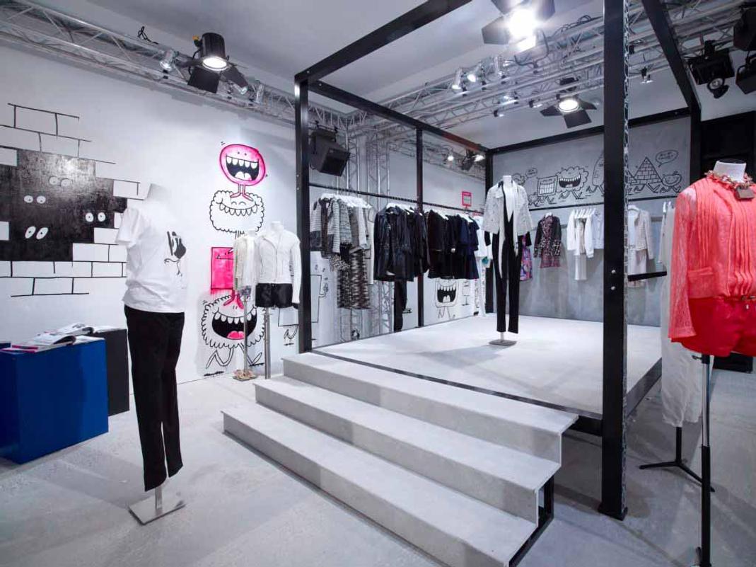 Chanel-Colette-Collaborate-Pop-Up-Store-Rue-St-Honore-Paris-1024x767