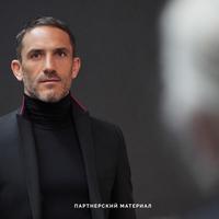 Из грузчиков — в дизайнеры: Как телохранитель Карла Лагерфельда стал лицом его бренда