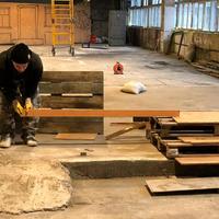 Kyiv skaters build an indoor skate park
