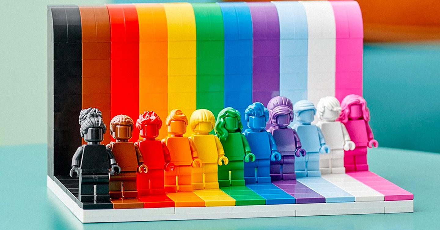 Lego представил первый ЛГБТК+ конструктор