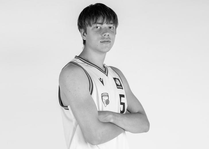 artem-kozachenko-dtf-magazine У Німеччині внаслідок нападу помер другий український баскетболіст Артем Козаченко