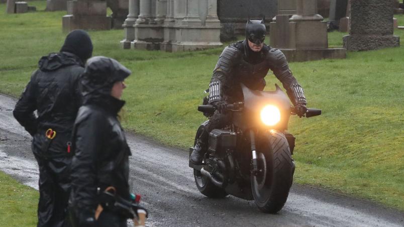 batman-dtf-magazine-3