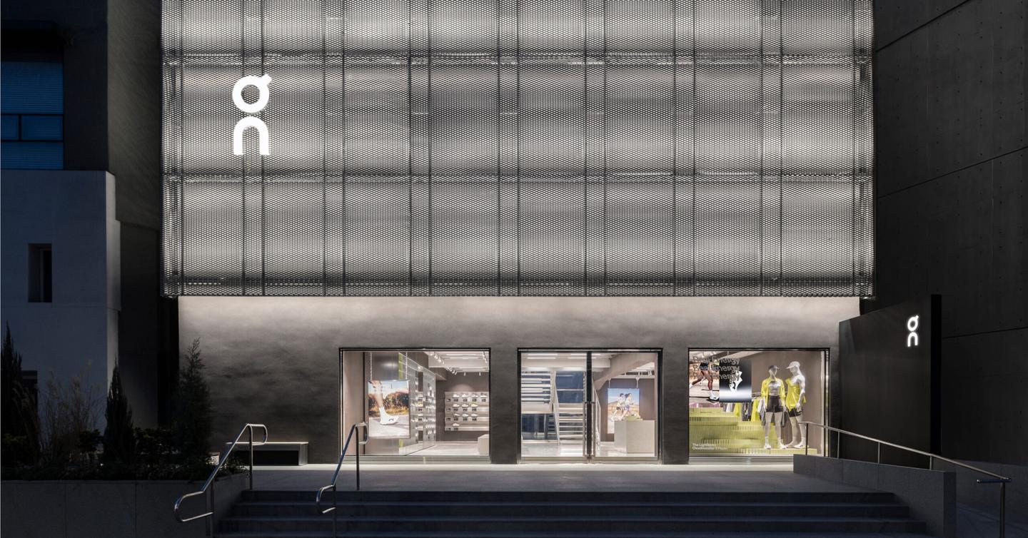 on-seoul-store-cover-dtf-magazine Магазин бренду On в Сеулі