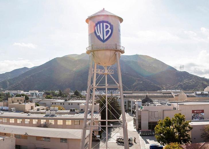 Netflix купить Warner Bros
