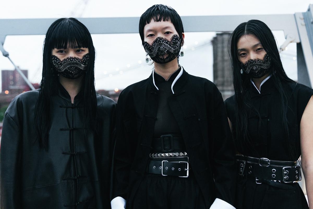 https---hypebeast.com-image-2018-06-alexander-wang-collection-1-ss19-36