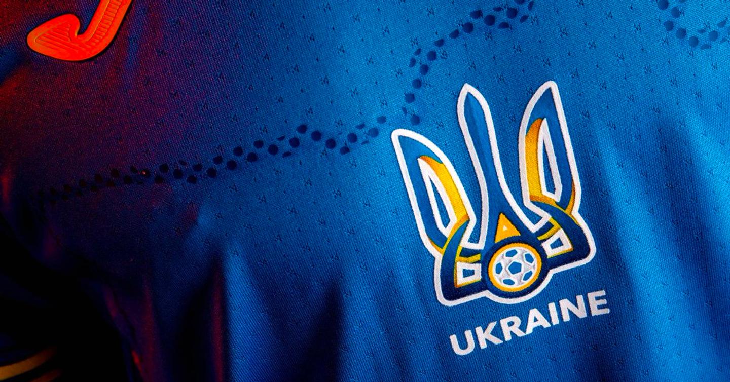 «Героям слава!» стал официальным футбольным лозунгом сборной Украины