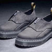 Перший погляд: оксфорди з колаборації A-COLD-WALL* та DR. MARTENS