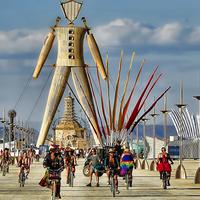 Фестиваль Burning Man запустил сбор денег