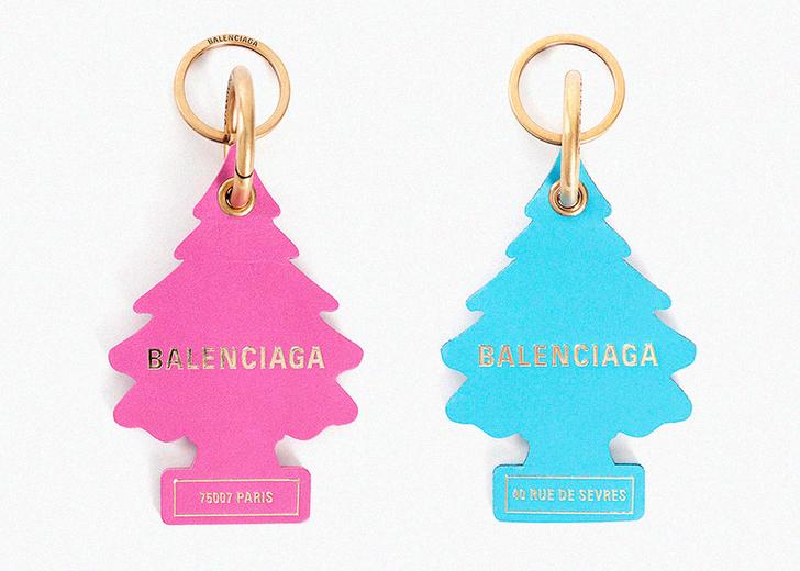 balenciaga_little_trees_dtf_headr На Balenciaga подали в суд из-за брелков в виде елочек
