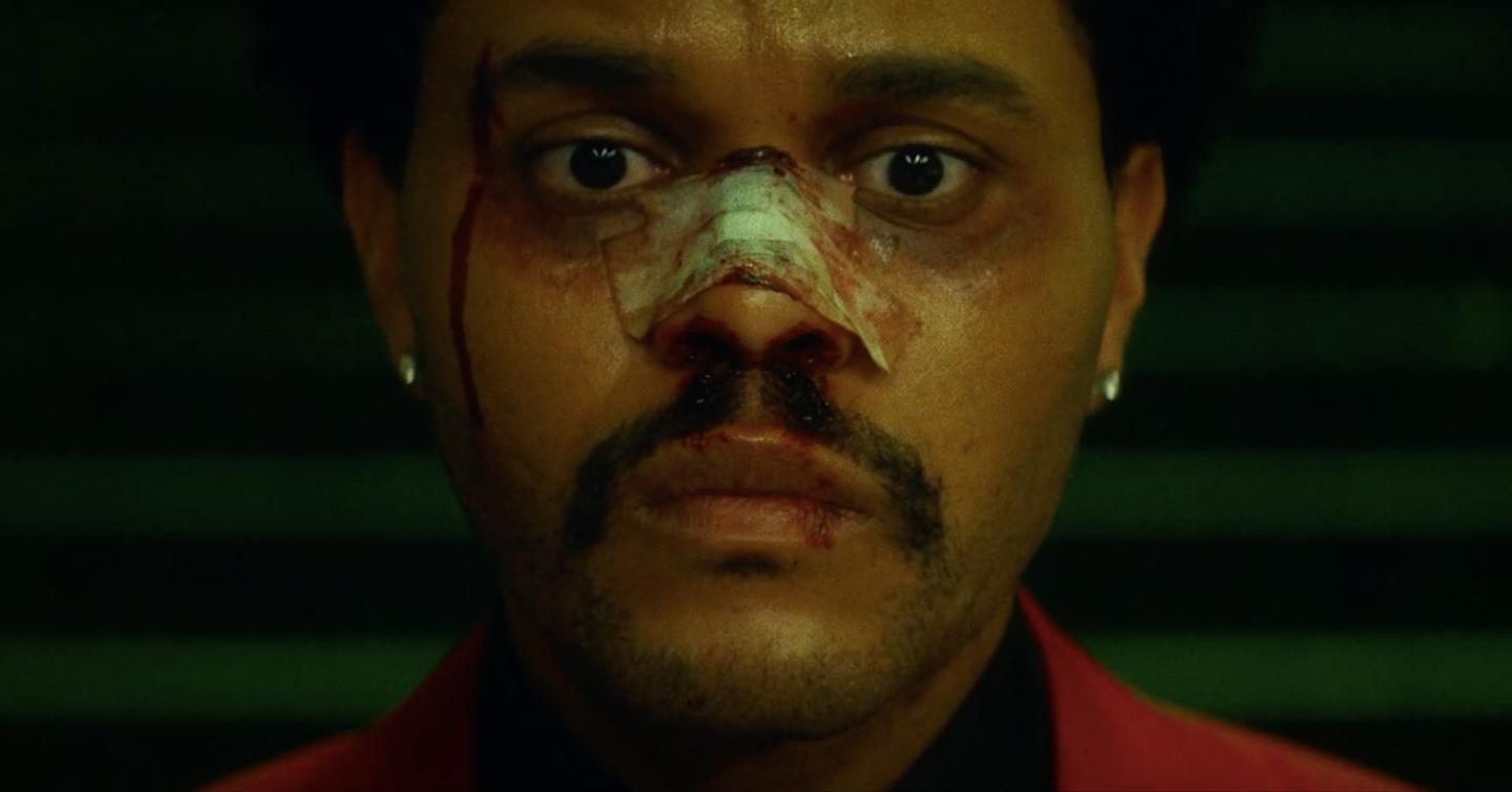В образе Джокера: Смотрите короткометражный фильм The Weeknd