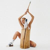 Хайпбист-туризм в новом лукбуке adidas и Александра Вэнга