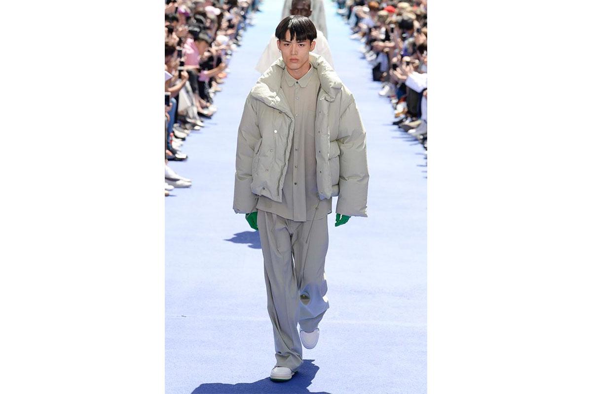 _0003_https---hypebeast.com-image-2018-06-louis-vuitton-spring-summer-2019-show-paris-fashion-week-25