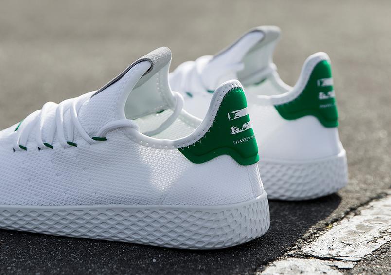 новые кроссовки Pharrell adidas Tennis Hu 